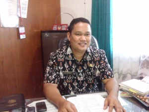 Kepala Bagian Hukum Sekretariat Daerah Kota Kupang, Alan Girsang (foto/Yanto)