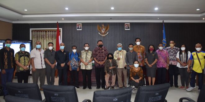 DPRD Provinsi NTT Hearing/Dialog Bersama Pemerintah Kota Kupang Terkait Dua Ranperda