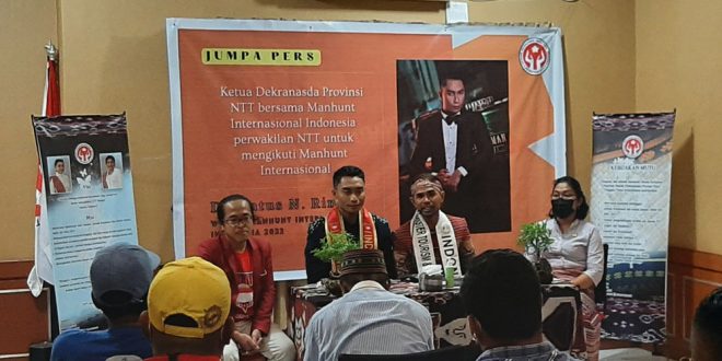 Juara Manhunt Indonesia Akui Keberhasilan Berkat Dukungan Bunda Julie Laiskodat