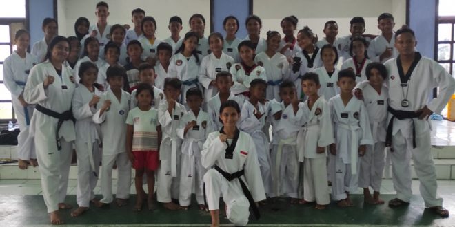 457 Atlet Taekwondo Dari 19 Dojang Bertanding Perebutkan Piala Bergilir Lourdes