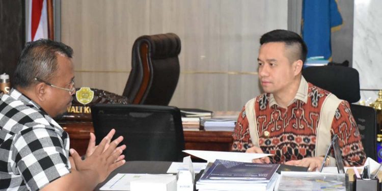 Wali Kota Kupang: Kesehatan Jadi Prioritas, Perusahaan Wajib Daftarkan Pekerja ke BPJS