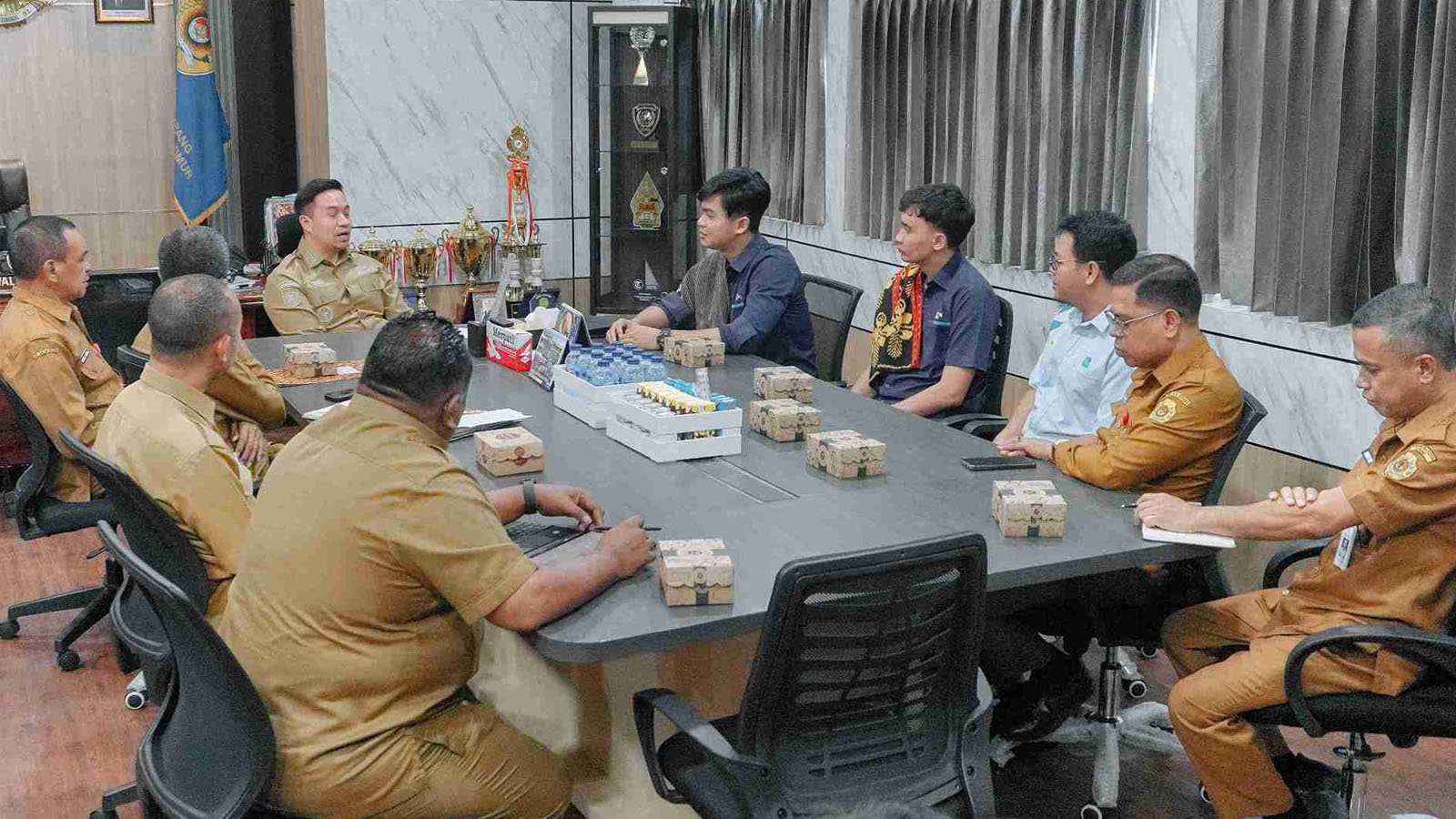 Pemkot Kupang Jajaki Kerja Sama PLN Manfaatkan Olahan Sampah untuk Bahan Bakar PLTU_26_11zon_12_11zon